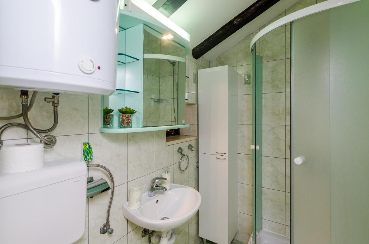 Apartments Melany Slano Exterior photo