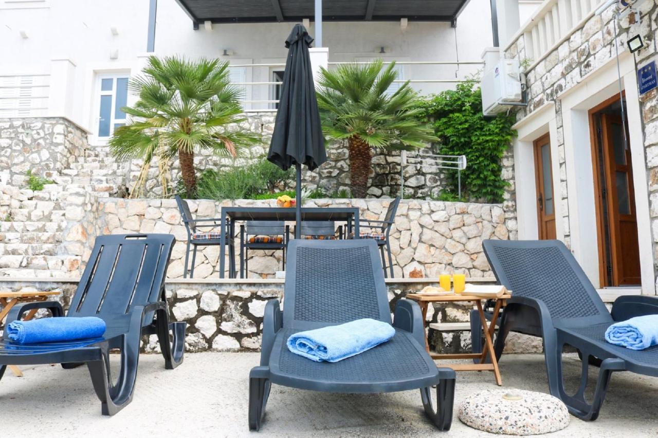 Apartments Melany Slano Exterior photo